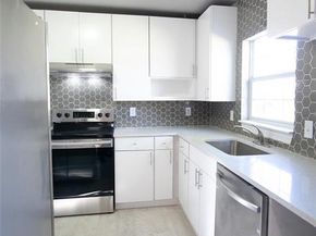 1606  Davis Boulevard , Garland Texas 75042