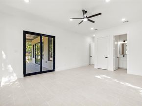 10434  Vinemont Street , Dallas Texas 75218