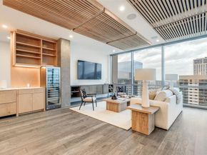 2200  Victory Avenue  2107, Dallas Texas 75219