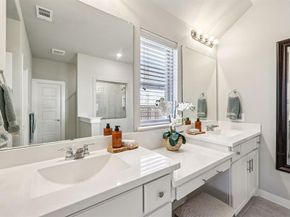 917  Overton Avenue , Celina Texas 75009