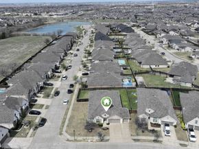 917  Overton Avenue , Celina Texas 75009