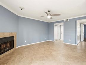 2505  Wedglea Drive  109, Dallas Texas 75211