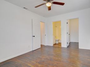 2844  Travis Avenue , Fort Worth Texas 76110