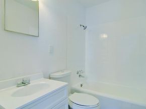 2844  Travis Avenue , Fort Worth Texas 76110