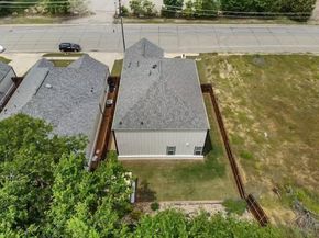 614 N M L King Jr Boulevard , Grand Prairie Texas 75050