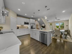 614 N M L King Jr Boulevard , Grand Prairie Texas 75050