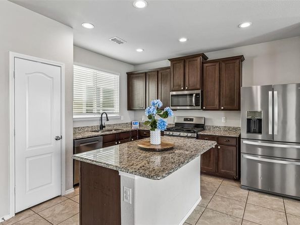2305  Telfair Way , Aubrey Texas 76227