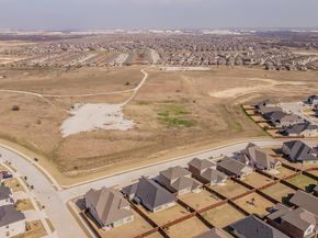 1229  Cinco Treaty Trail , Fort Worth Texas 76052