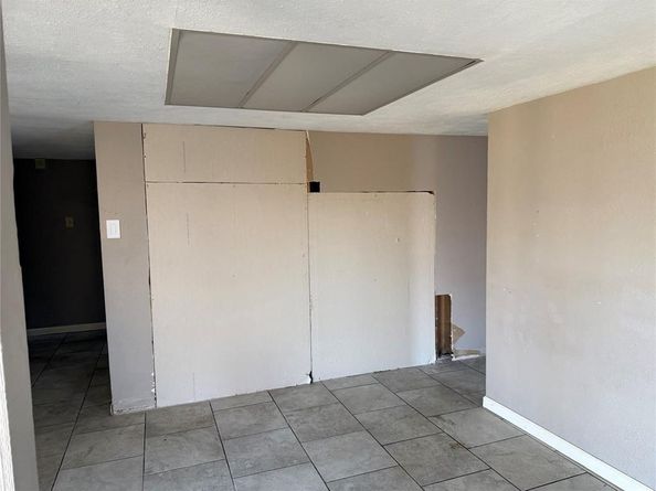 1425  Whittenburg Drive , Fort Worth Texas 76134