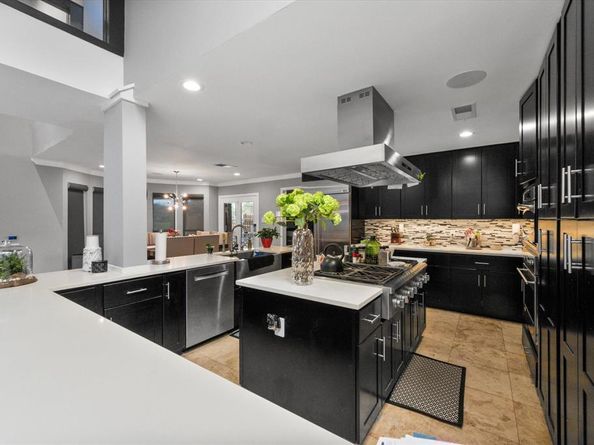 811  Turnberry Drive , Mansfield Texas 76063