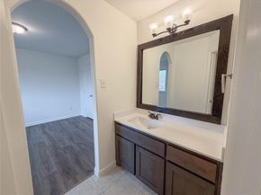 113  Brighton Drive , DeSoto Texas 75115