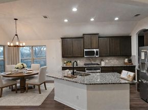 113  Brighton Drive , DeSoto Texas 75115