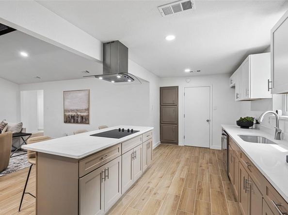 4604  Ivanhoe Drive , Fort Worth Texas 76132