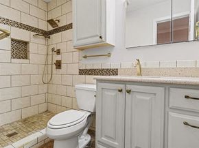 5926  Rosehill Road , Garland Texas 75043