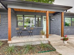 2236  Hartline Drive , Dallas Texas 75228