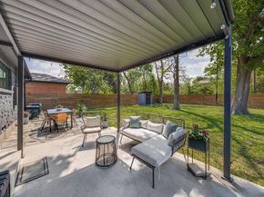 2236  Hartline Drive , Dallas Texas 75228