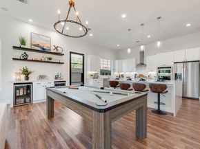 1802  Pueblo Street , Dallas Texas 75212