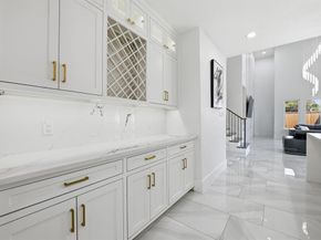 4002  Furey Street , Dallas Texas 75212