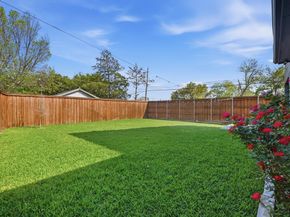 4002  Furey Street , Dallas Texas 75212