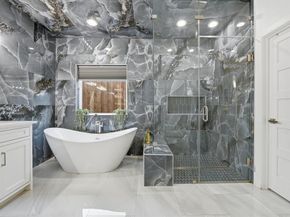 4002  Furey Street , Dallas Texas 75212