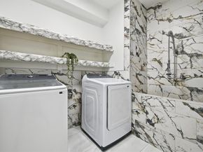 4002  Furey Street , Dallas Texas 75212