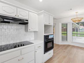 408  Christine Court , Euless Texas 76039