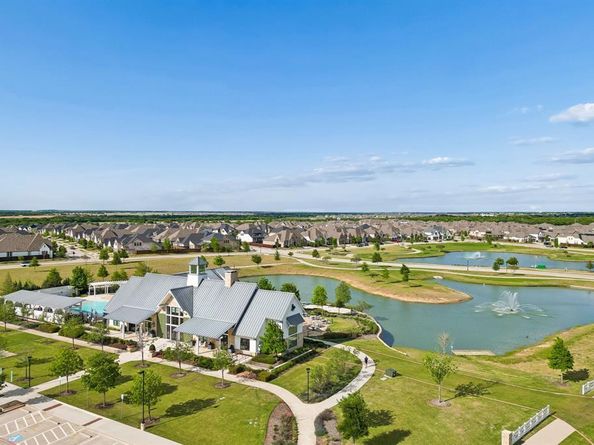 4405  Turnout Trail , Aubrey Texas 76227