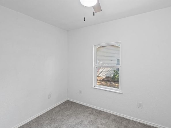 2515  Yeager Street , Fort Worth Texas 76112