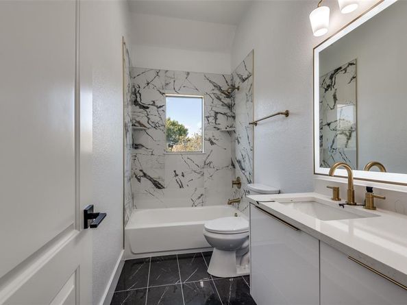 2645  Wells Court , Cedar Hill Texas 75104