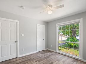 703 N Jester Avenue , Dallas Texas 75211