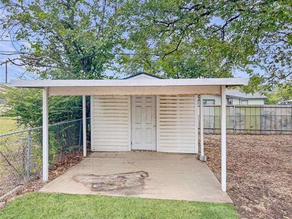 5305  Ira Street , Haltom City Texas 76117