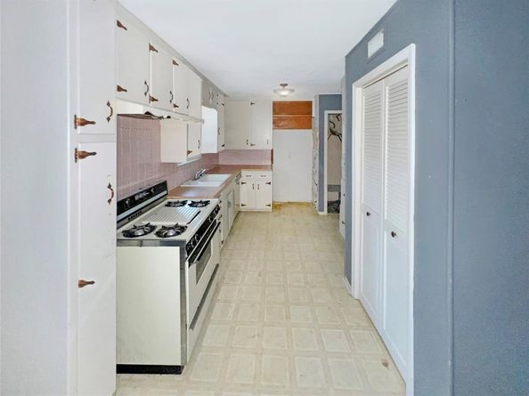 5305  Ira Street , Haltom City Texas 76117