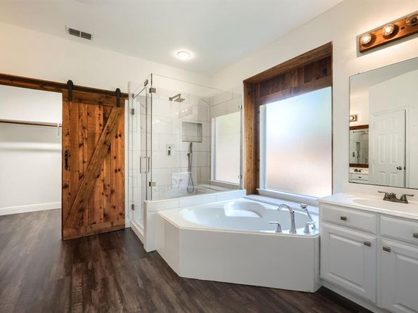 812  Brookwater Drive , McKinney Texas 75071