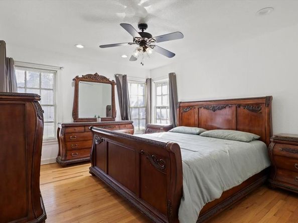 1129 N Riverside Drive , Fort Worth Texas 76111