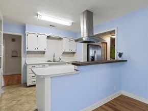 1129 N Riverside Drive , Fort Worth Texas 76111