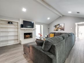 1927  Camden Way , Carrollton Texas 75007