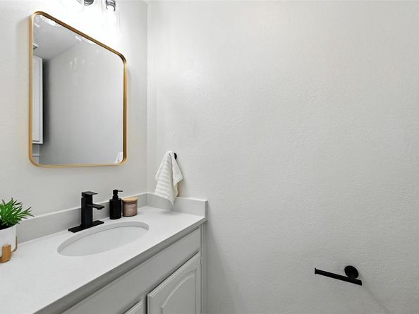 8841  Hidden Hill Drive , Fort Worth Texas 76179