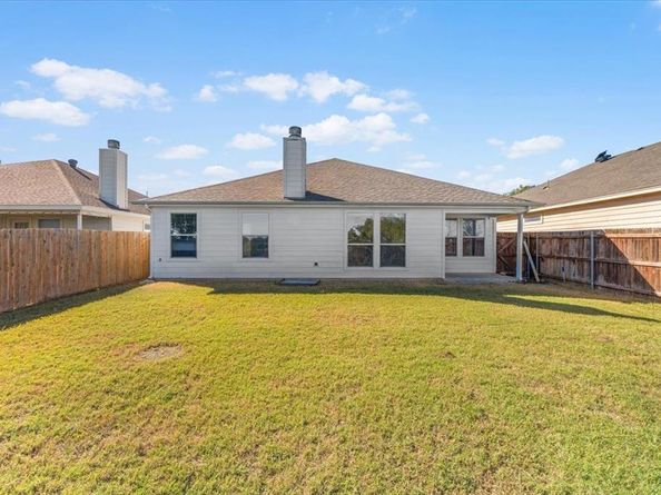 1156  Mustang Ridge Drive , Fort Worth Texas 76052