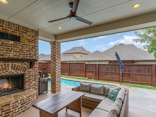 1305  Pitaya Drive , Argyle Texas 76226