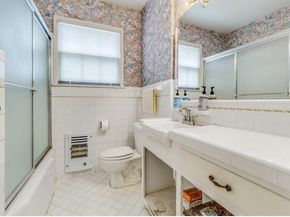 6225  Berryhill Street , Dallas Texas 75231