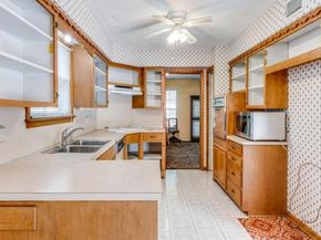 6225  Berryhill Street , Dallas Texas 75231