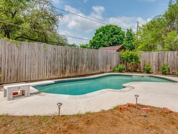 6225  Berryhill Street , Dallas Texas 75231