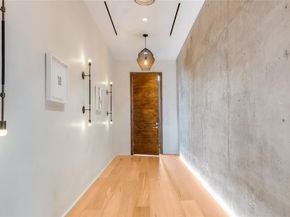 2430  Victory Park Lane  3204, Dallas Texas 75219