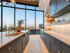 2430  Victory Park Lane  3204, Dallas Texas 75219