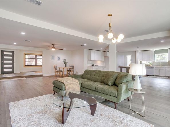 3900  Pelham Road , Fort Worth Texas 76116