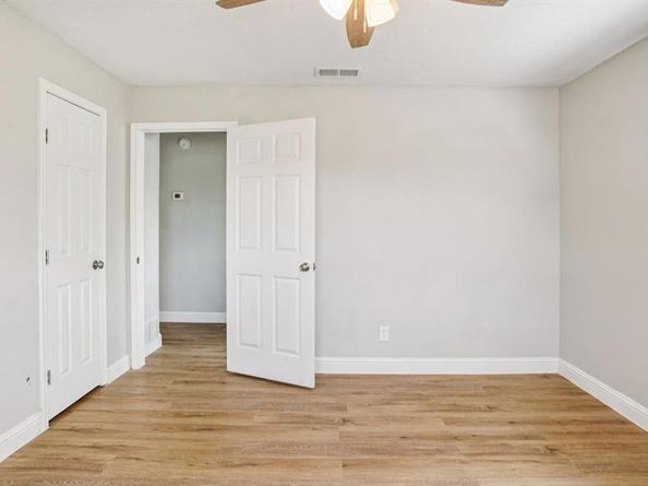 8036  Woodhue Circle , Dallas Texas 75228