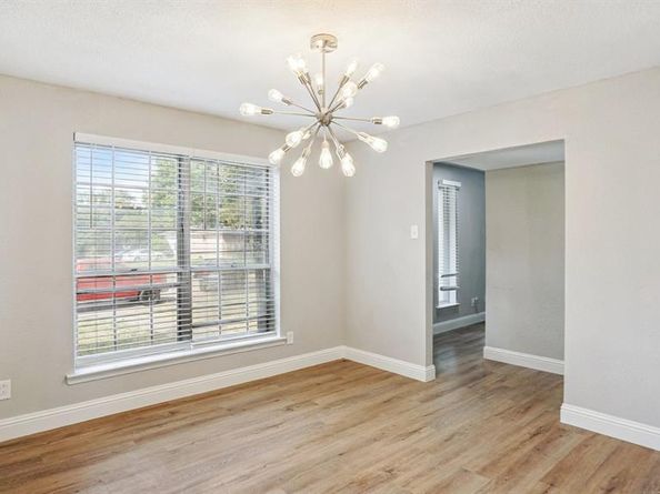 8036  Woodhue Circle , Dallas Texas 75228