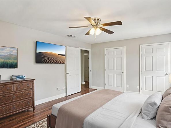 8036  Woodhue Circle , Dallas Texas 75228