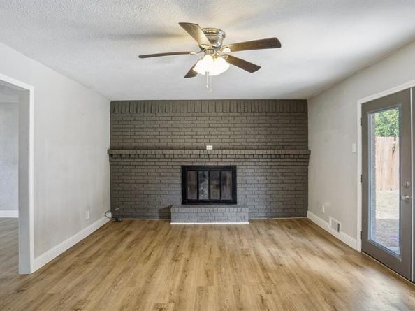 8036  Woodhue Circle , Dallas Texas 75228