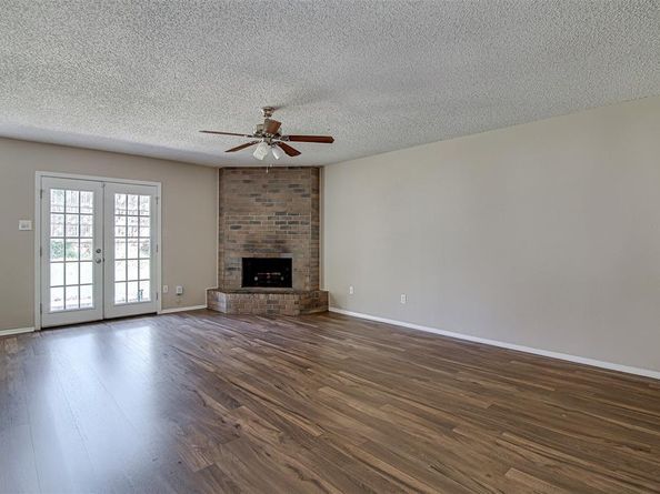 5419  Vermillion Trail , Arlington Texas 76017